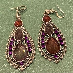 Six Pairs of Earrings (see all pictures)